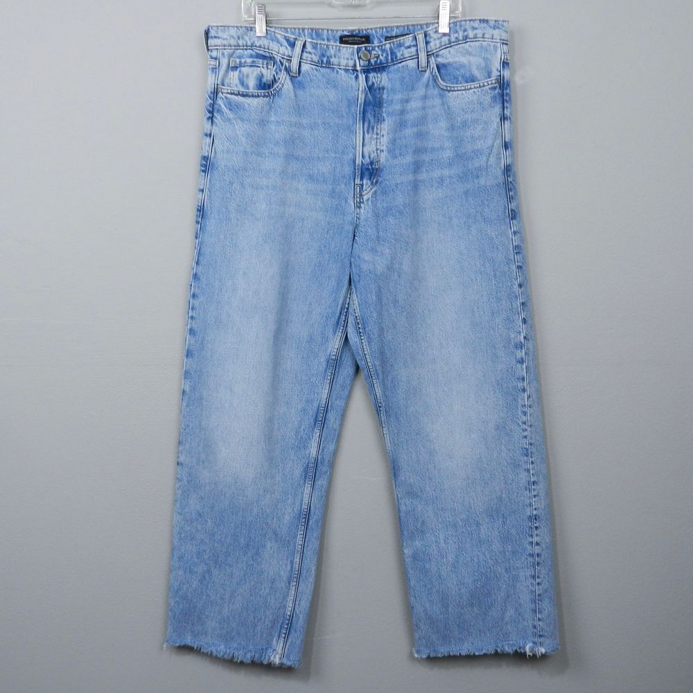 Banana Republic Denim Jeans Size 33 Grunge Mid Rise Loose Stovepipe Raw Hem Fray
